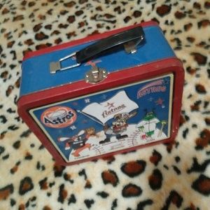 Metal lunch box